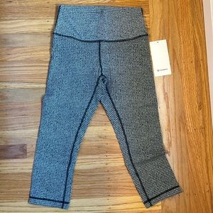 Wunder Under Crop HR